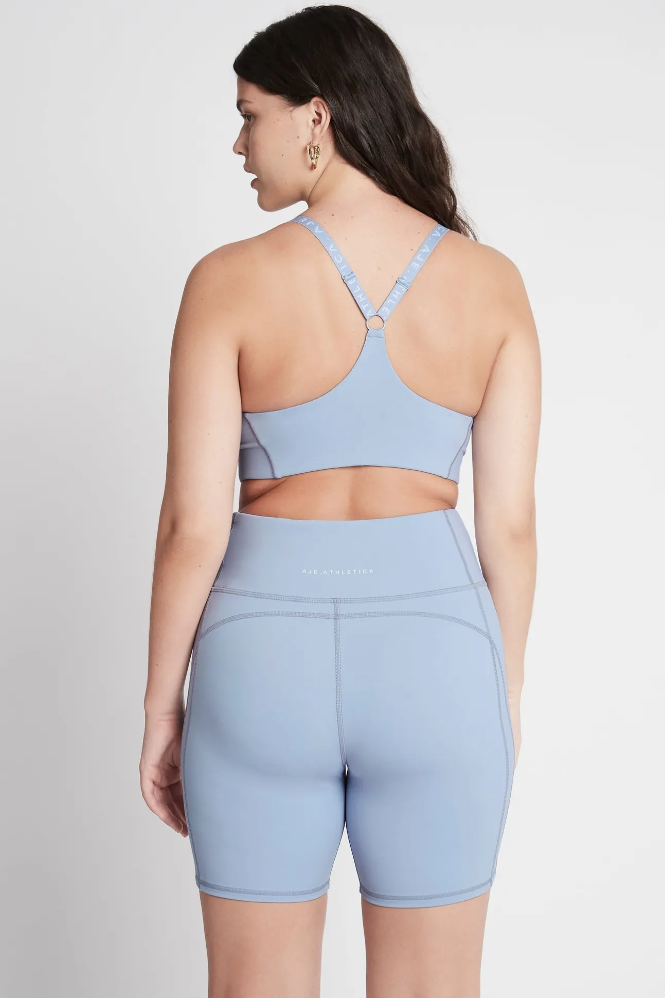 adjustable_logotape_high__9.webp Adjustable Logotape High Impact Sports Bra 318