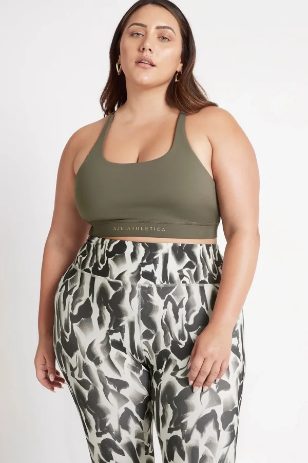 Adjustable Strap Ribbed Cross Back Sports Bra 322