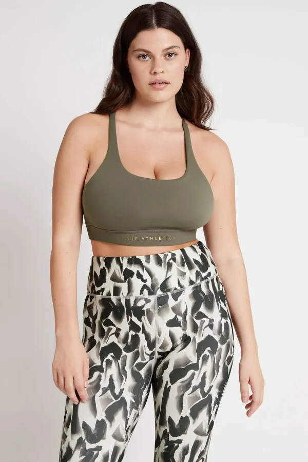 Adjustable Strap Ribbed Cross Back Sports Bra 322