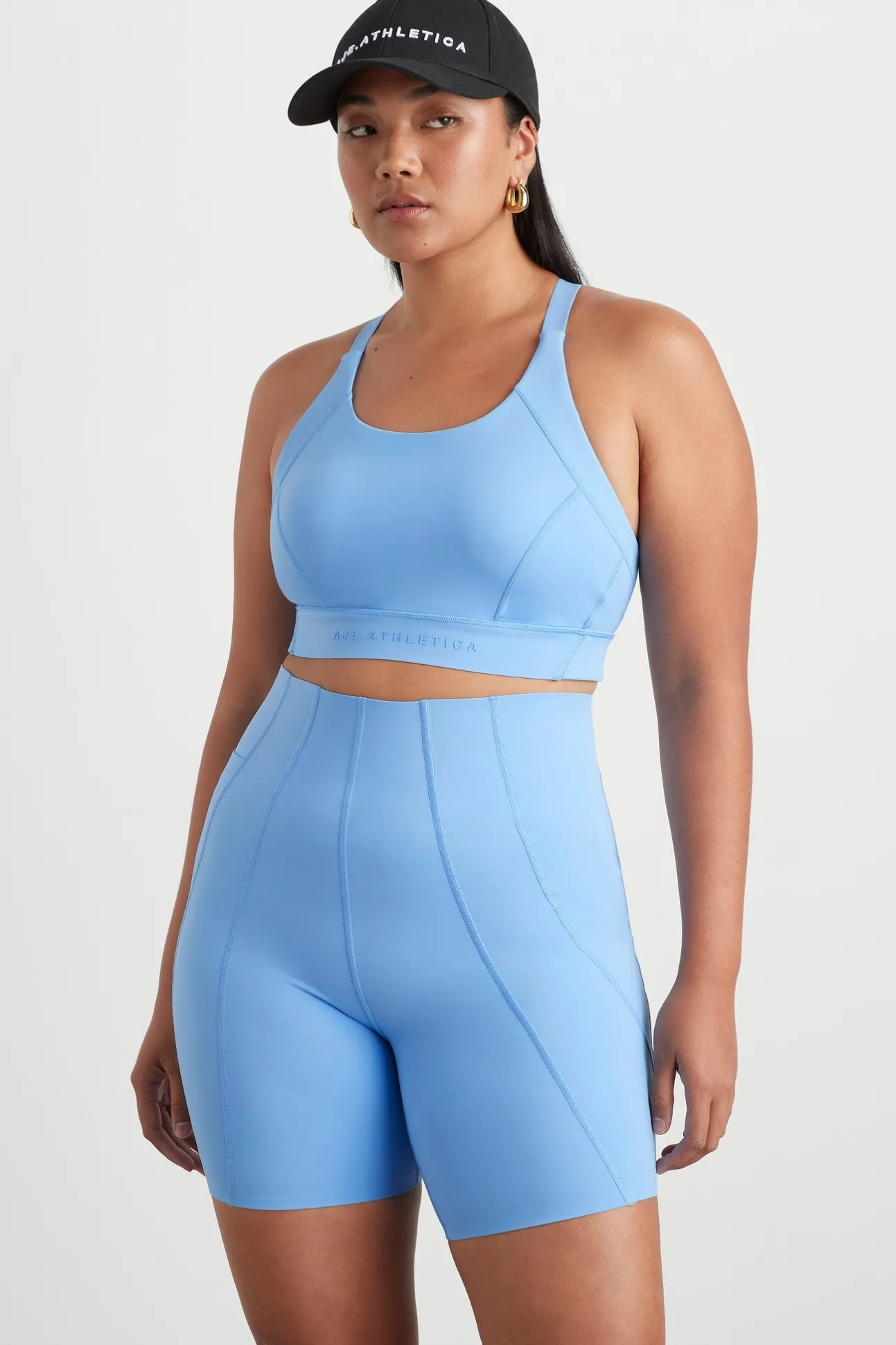adjustable_strap_sports_b_5-3.webp Adjustable Strap Sports Bra 321