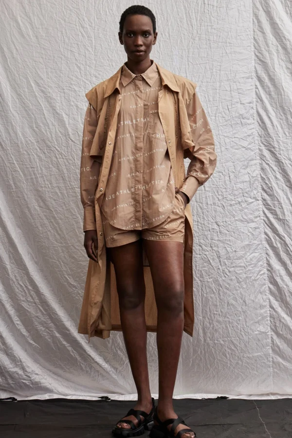 All Over Logo Spray Shirt 406