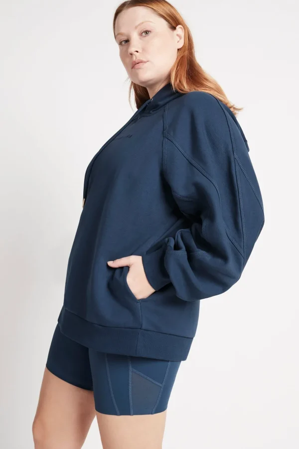 All Rounder Hoodie 410