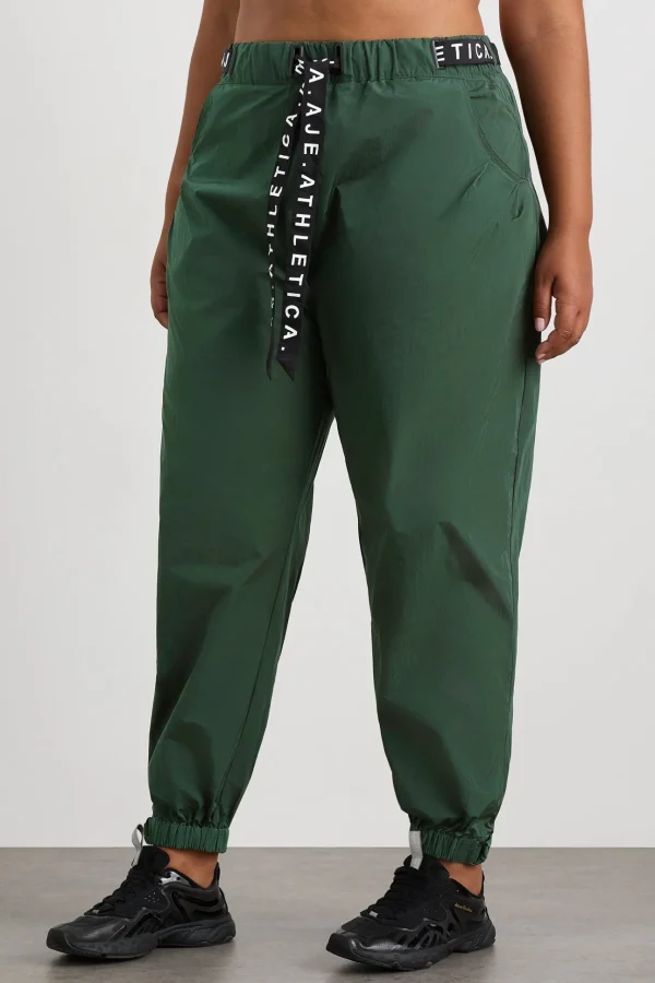 Belted Windbreak Pant 502