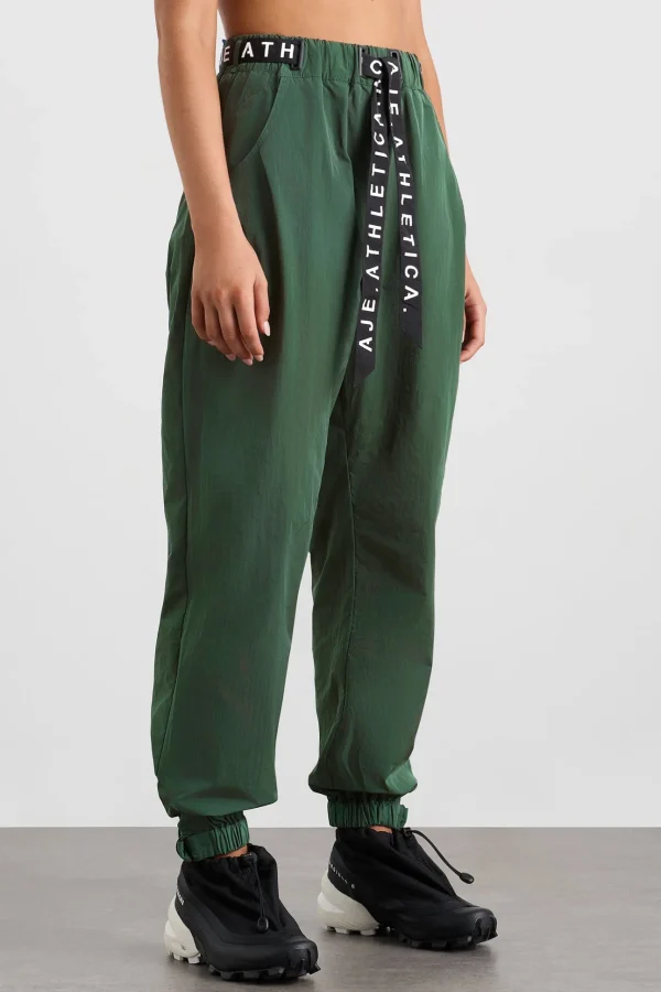 Belted Windbreak Pant 502