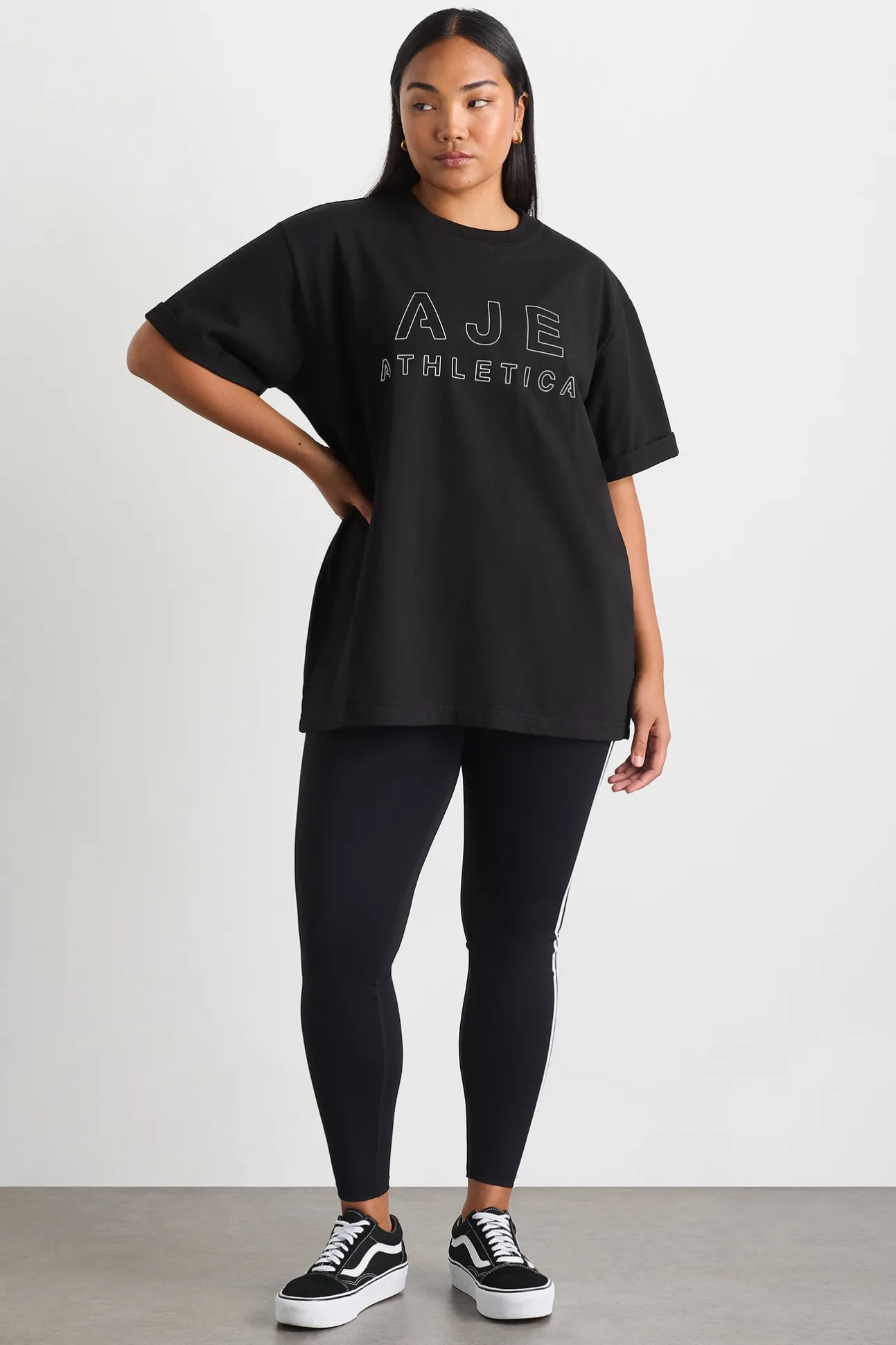 block_logo_boyfriend_tee__6.webp Block Logo Boyfriend Tee 102