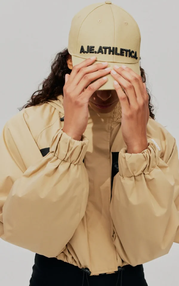 Bold Logo Cap 947