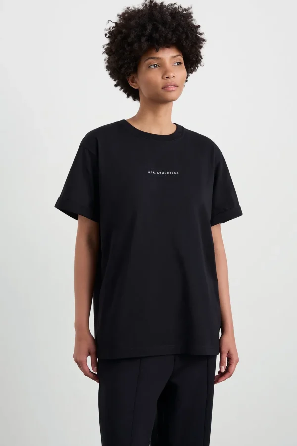 Boyfriend Tee 102