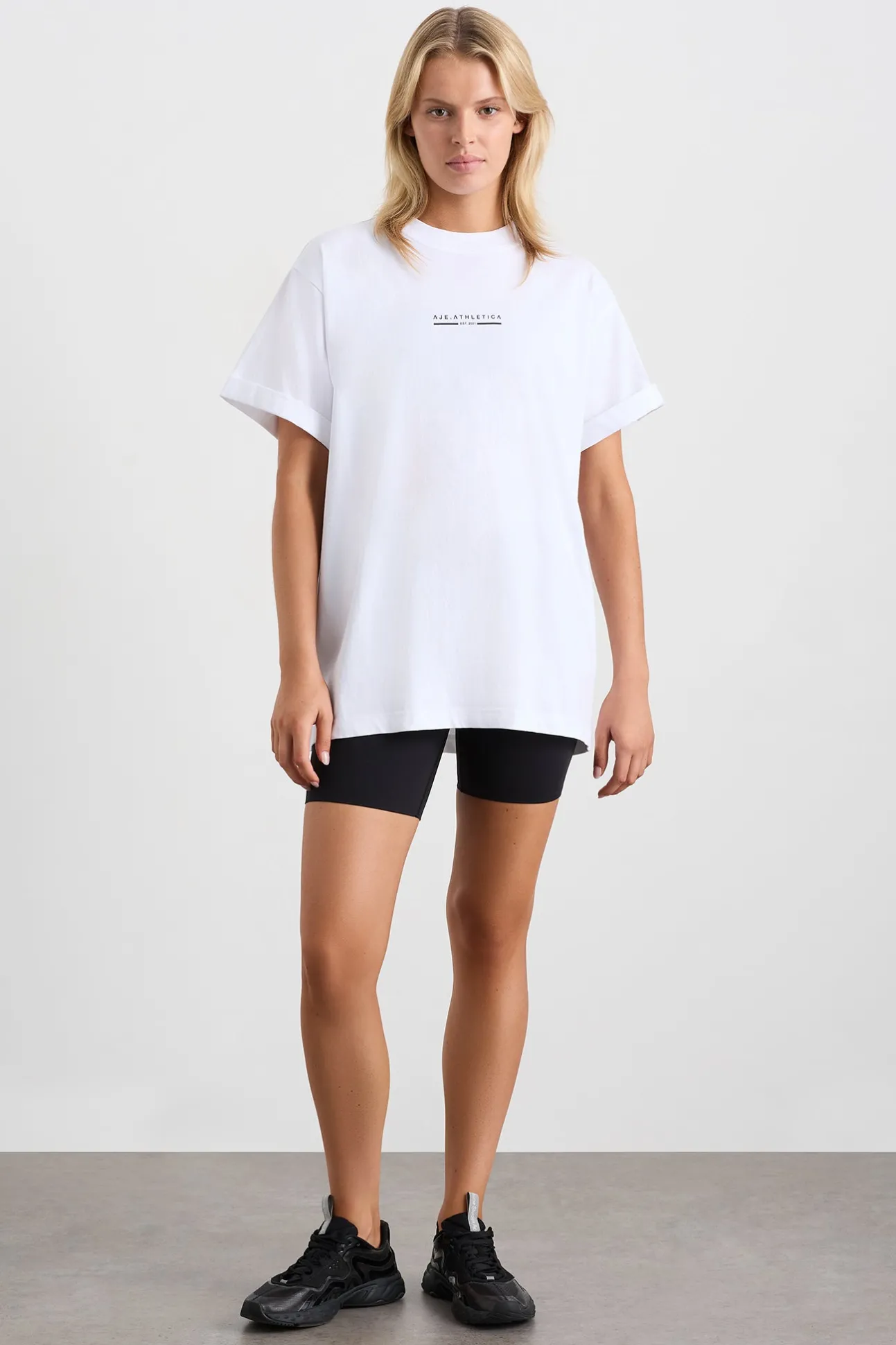 boyfriend_tee__2-2.webp Boyfriend Tee 102