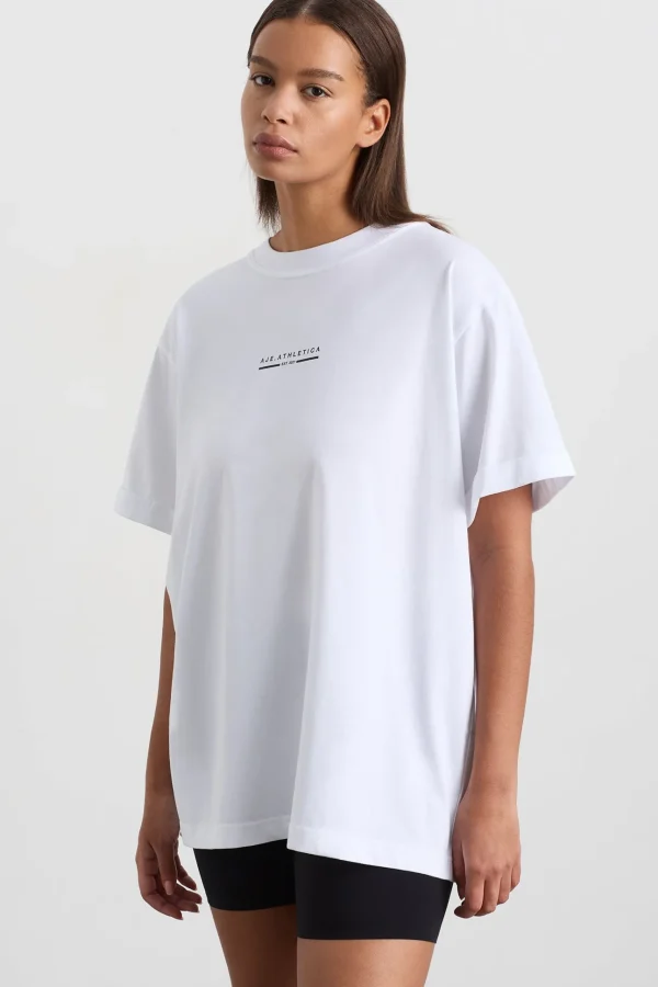Boyfriend Tee 102