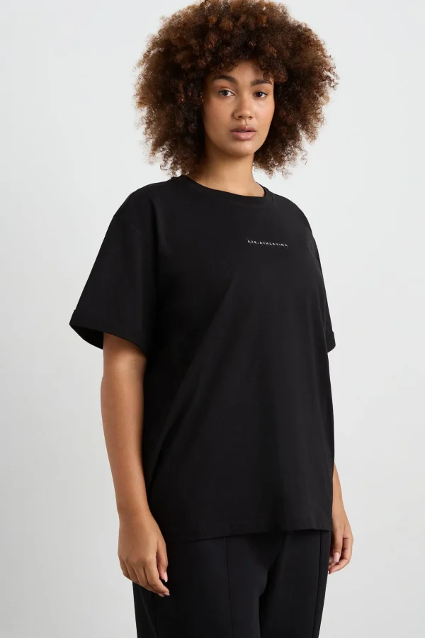 Boyfriend Tee 102