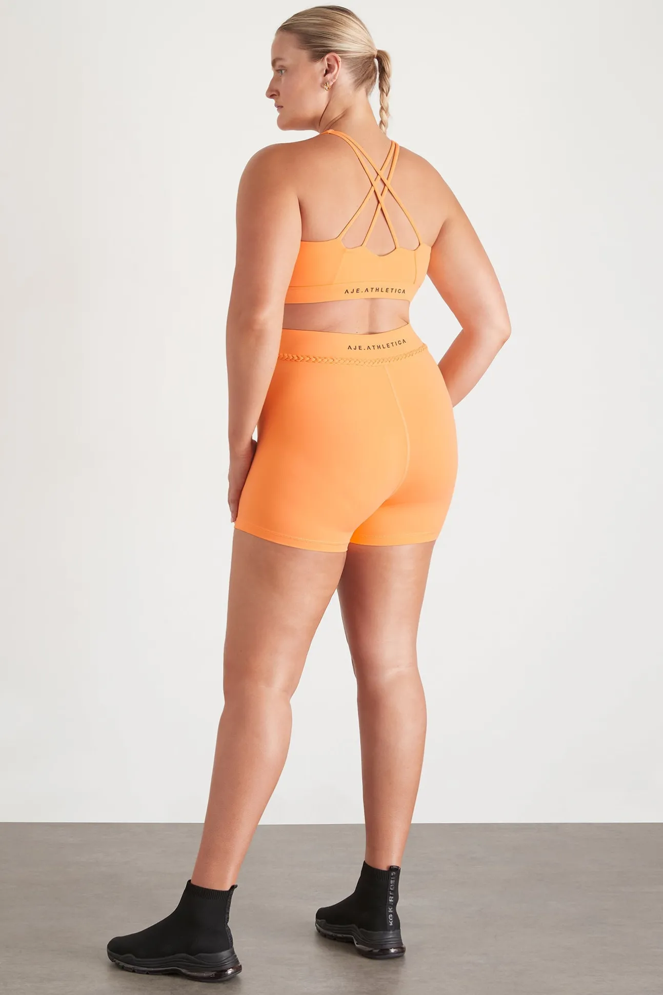 braided_shorts__15.webp Braided Shorts 630
