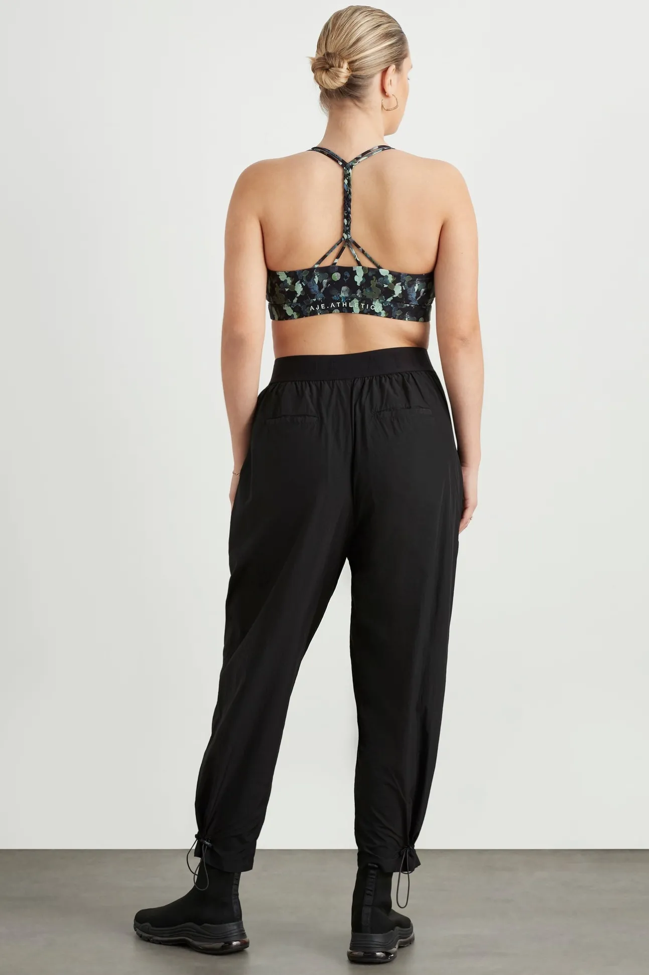 braided_strappy_sports_br_10-1.webp Braided Strappy Sports Bra 334