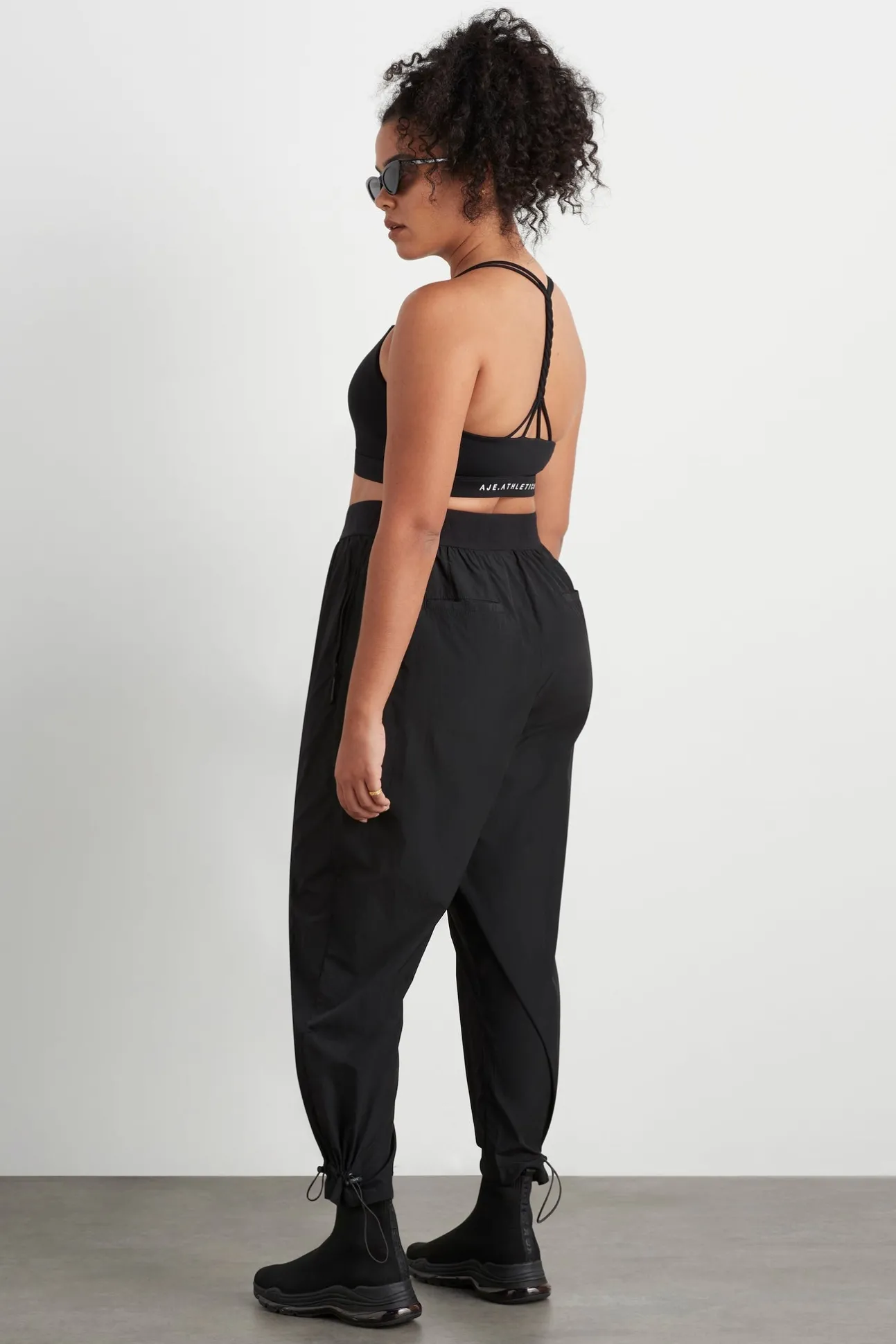 braided_strappy_sports_br_13-2.webp Braided Strappy Sports Bra 334