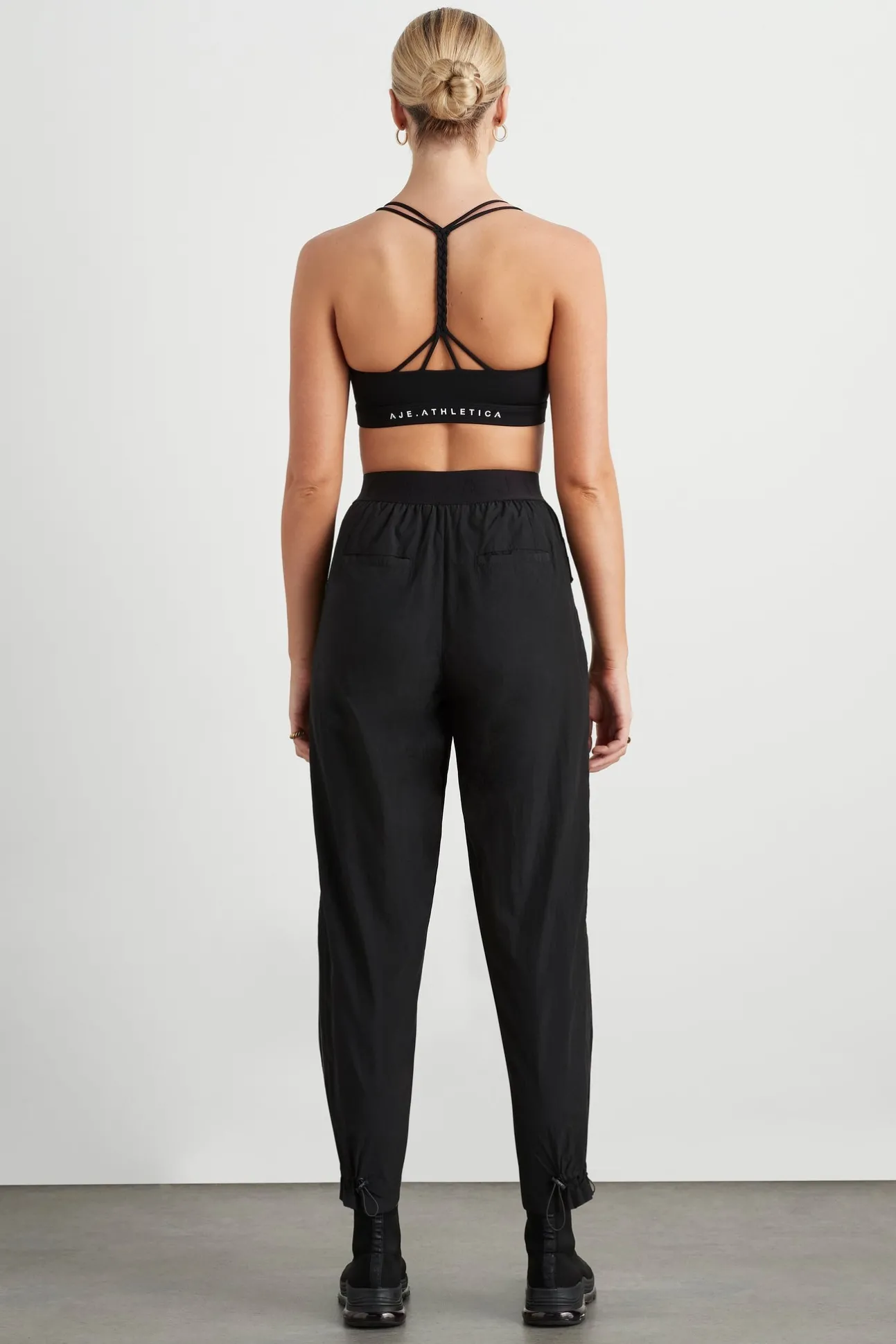 braided_strappy_sports_br_5-2.webp Braided Strappy Sports Bra 334