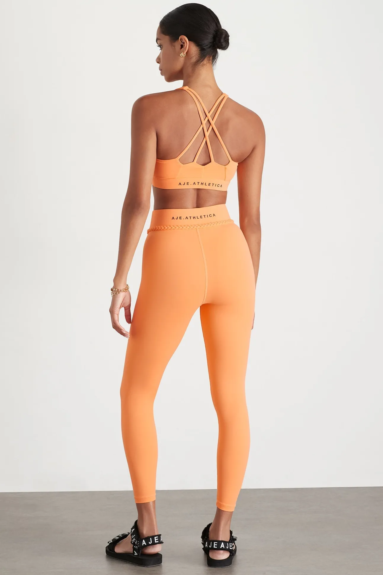 braided_waist_legging__7.webp Braided Waist Legging 232