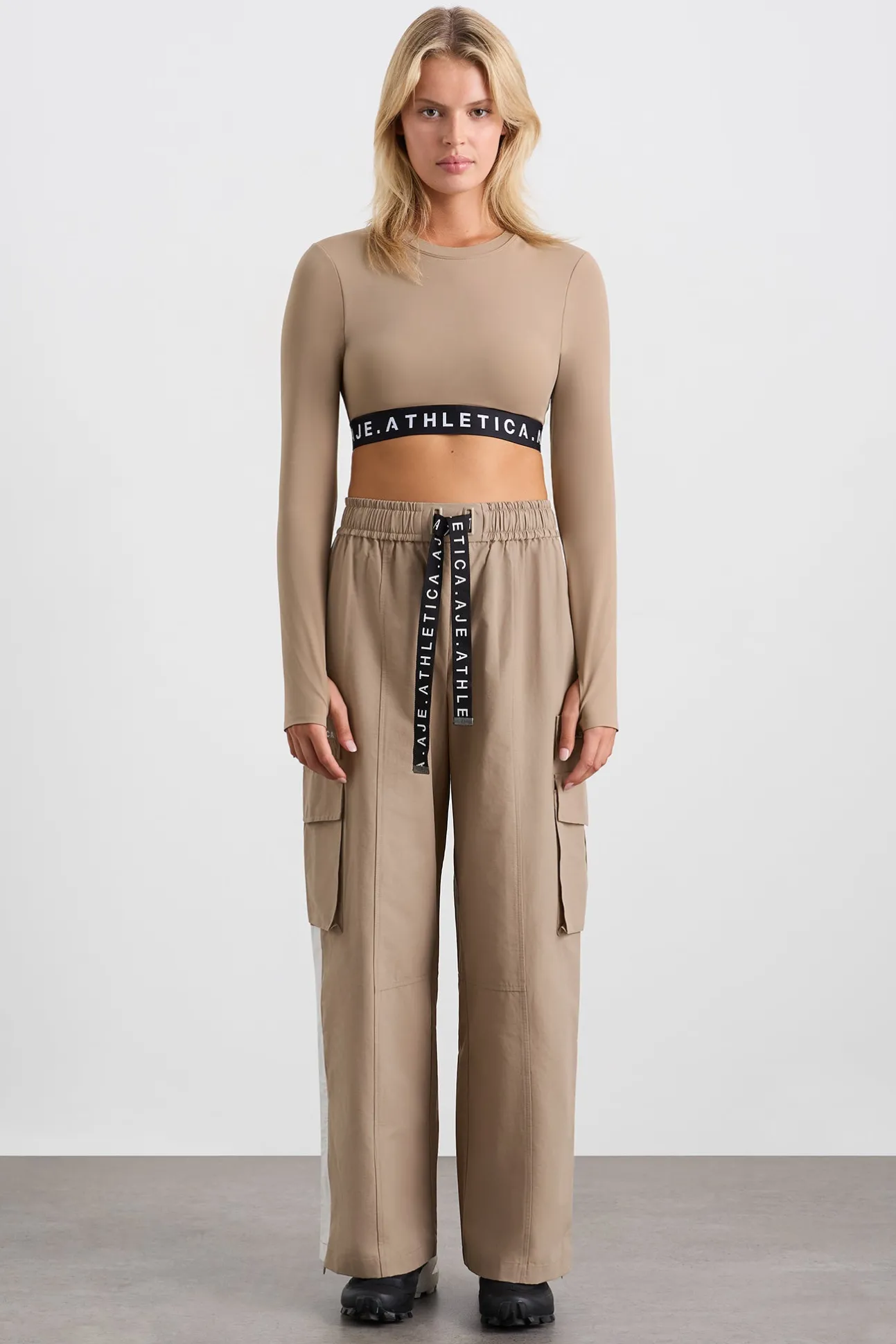 cargo_pants__3-1.webp Cargo Pants 512