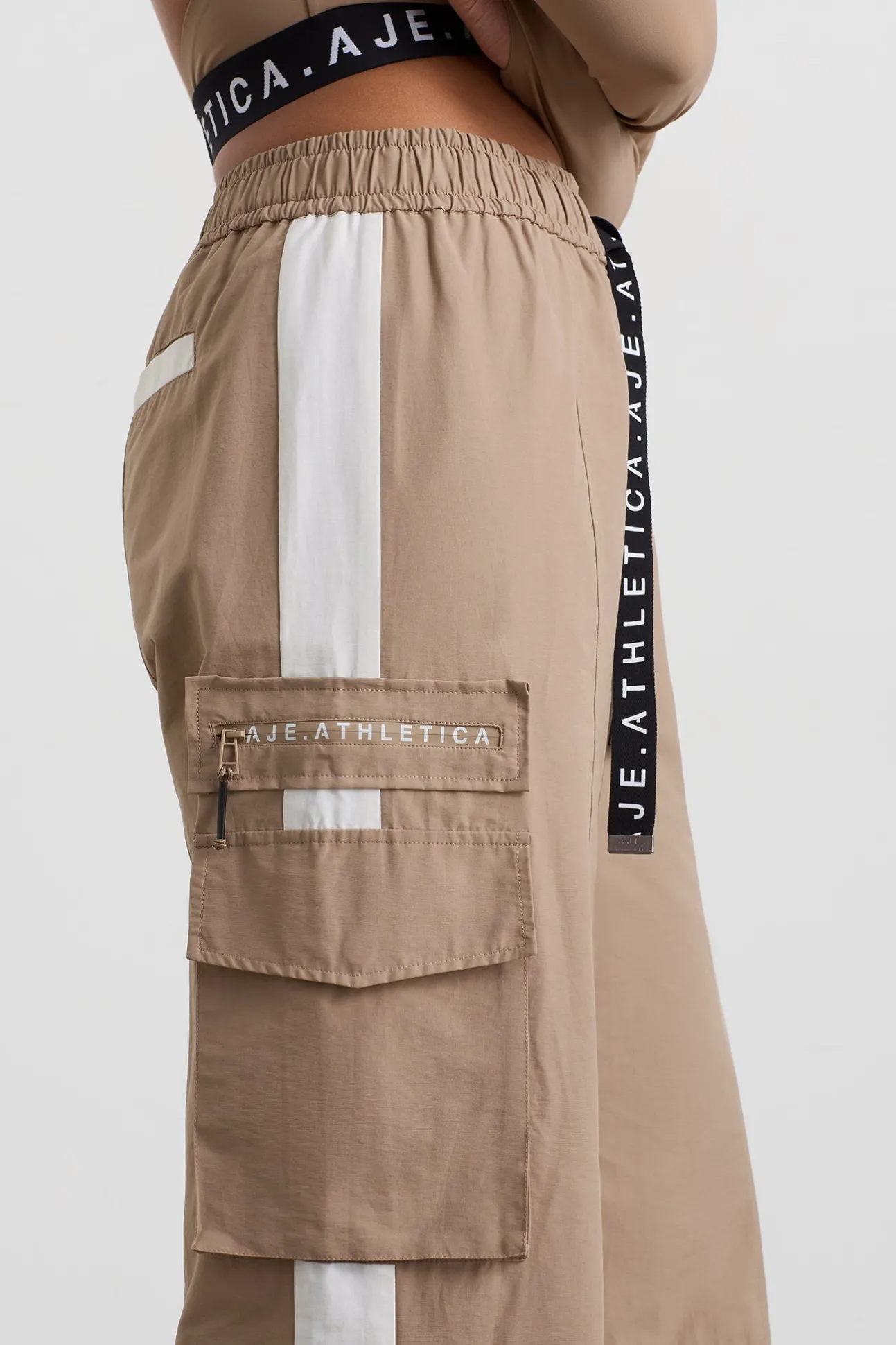 cargo_pants__9-1.webp Cargo Pants 512