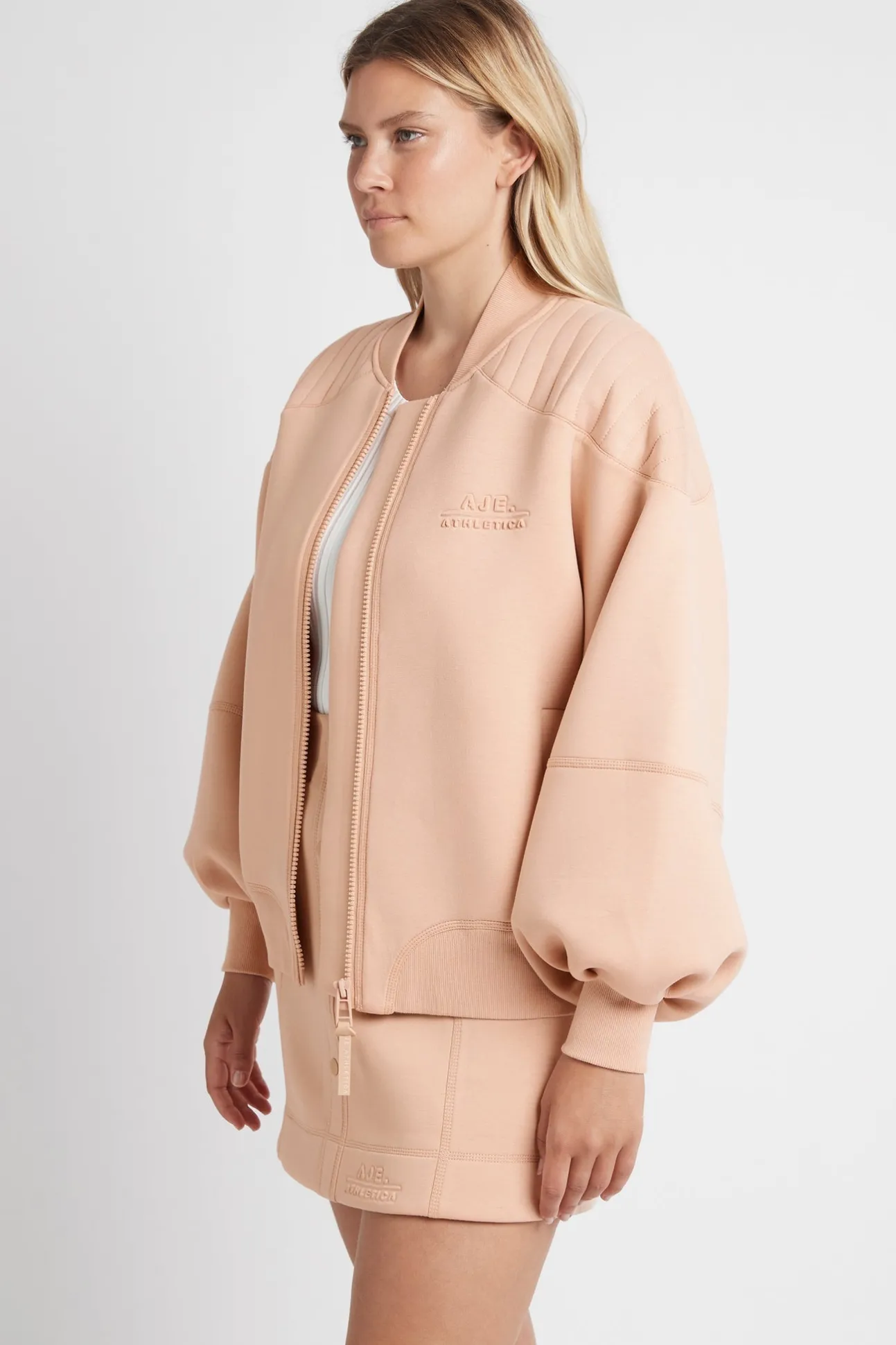classic_spacer_knit_bombe_7.webp Classic Spacer Knit Bomber Jacket 704