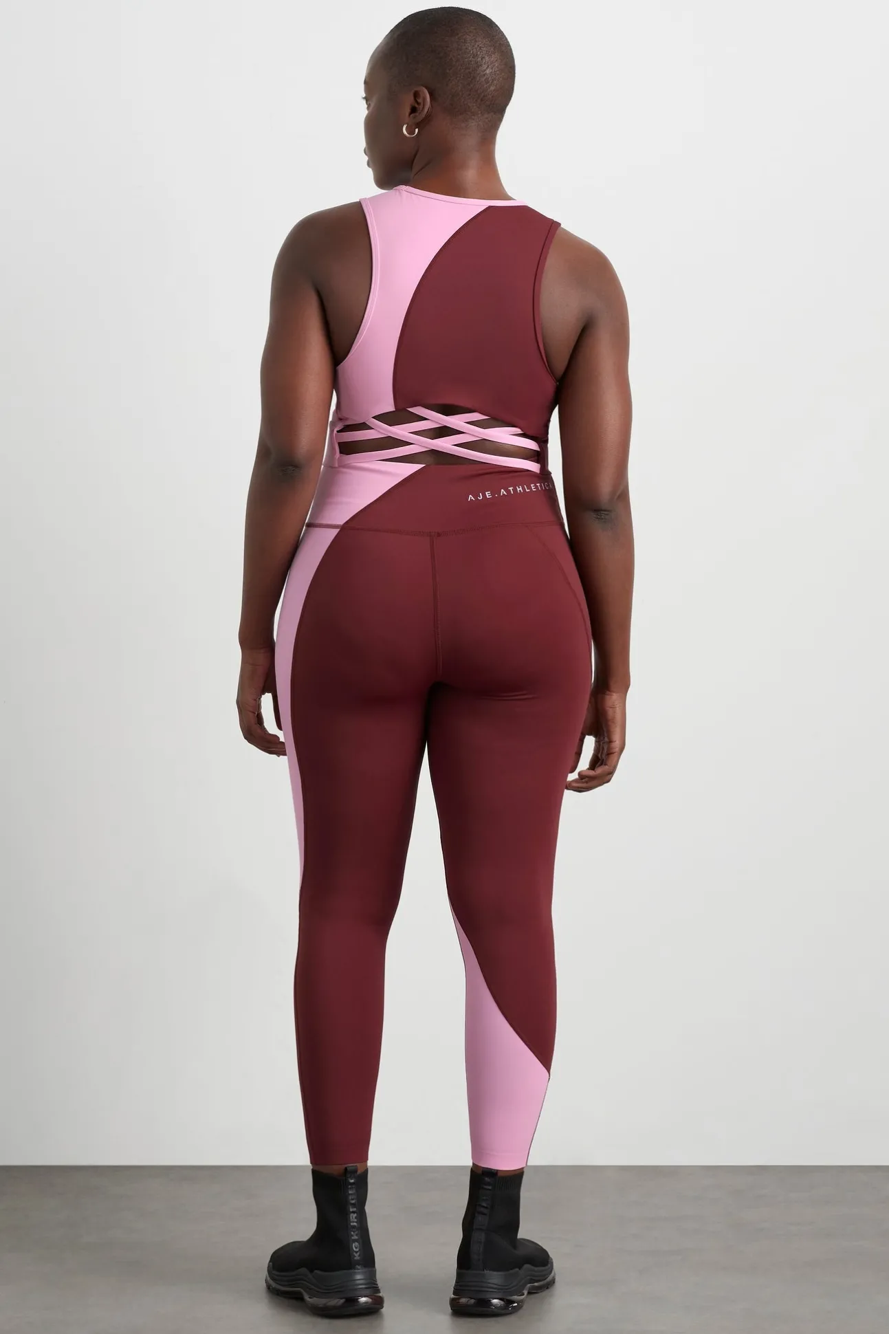 colour_block_crop_top__9-1.webp Colour Block Crop Top 336