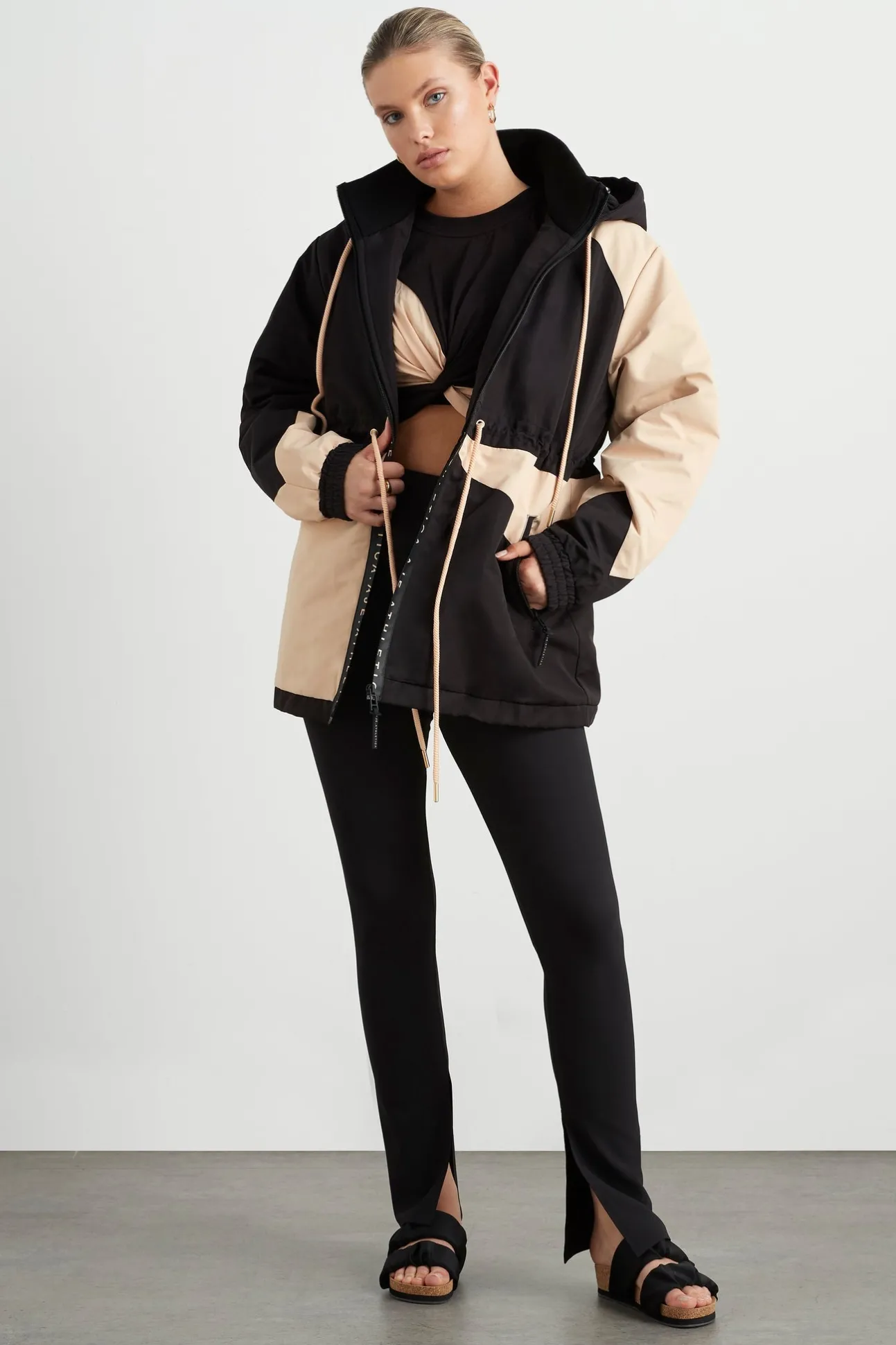 colour_block_long_jacket__7-1.webp Colour Block Long Jacket 731
