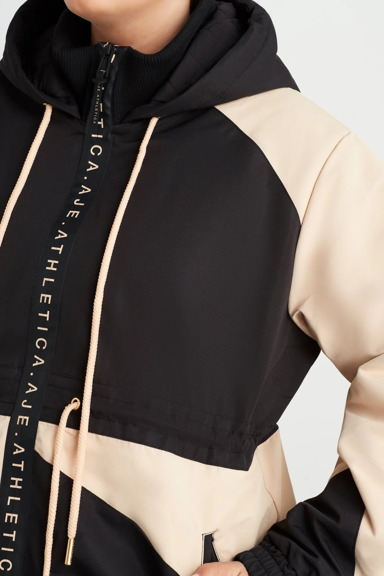 colour_block_long_jacket__8-1.webp Colour Block Long Jacket 731