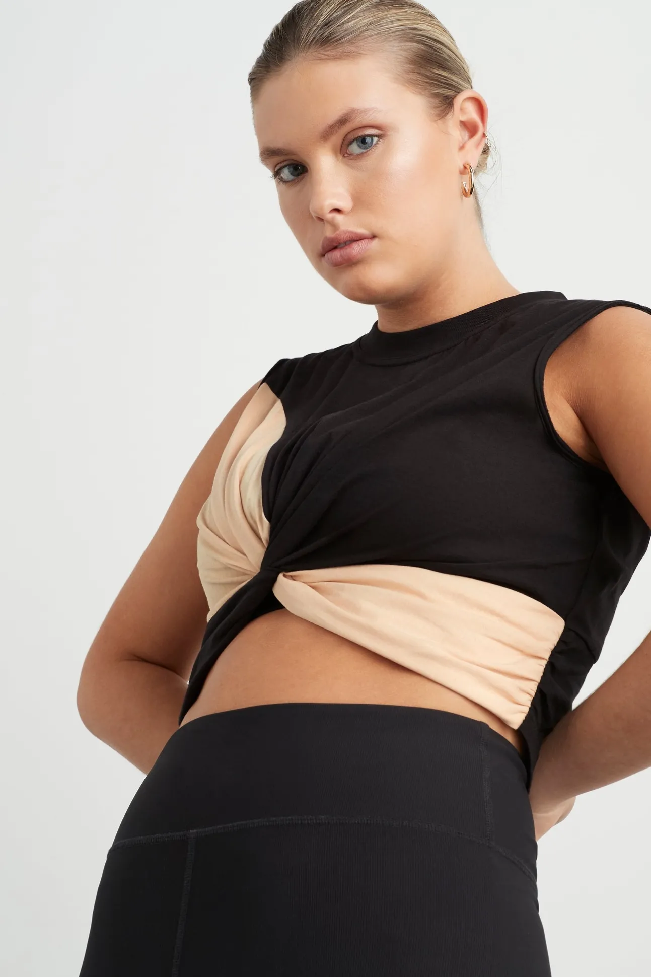 colour_block_twist_tank__9.webp Colour Block Twist Tank 130