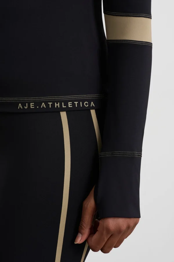 Colour Blocked Quarter Zip 758