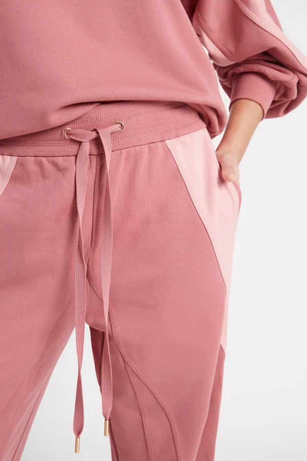 Contrast All Rounder Trackpants 506