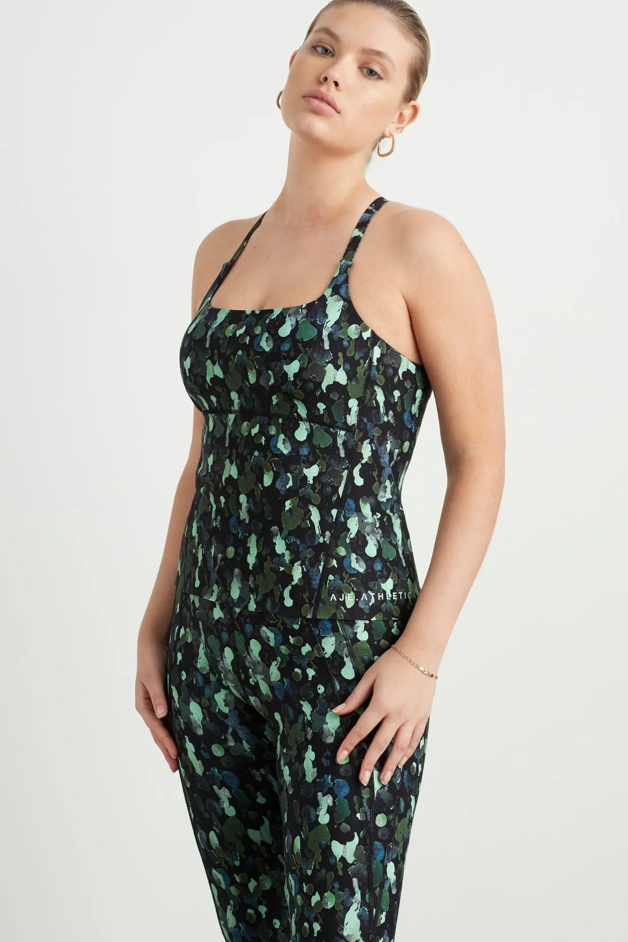 contrast_racerback_tank__5.webp Contrast Racerback Tank 117