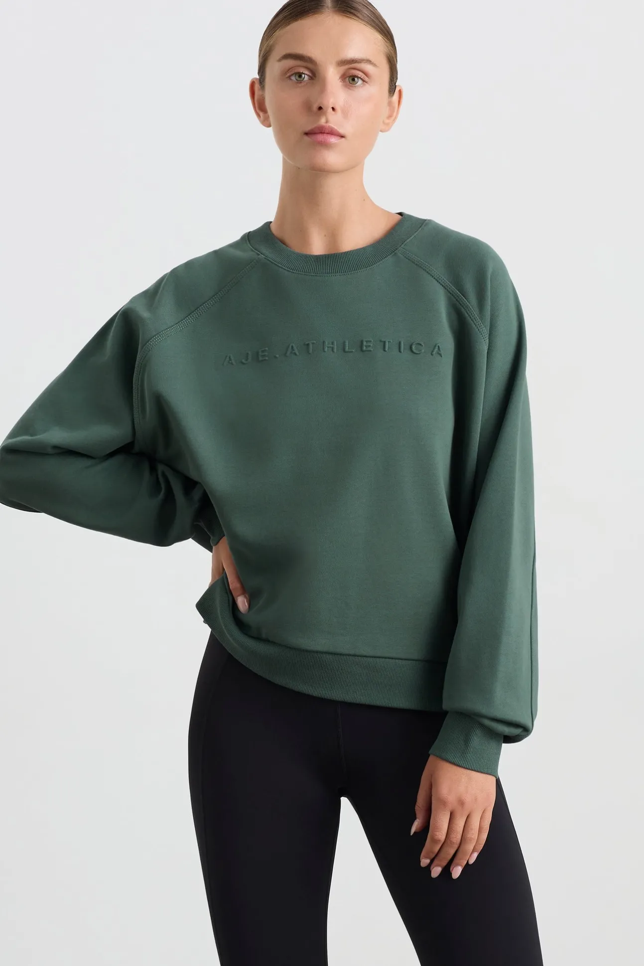 crew_neck_sweater__0.webp Crew Neck Sweater 401