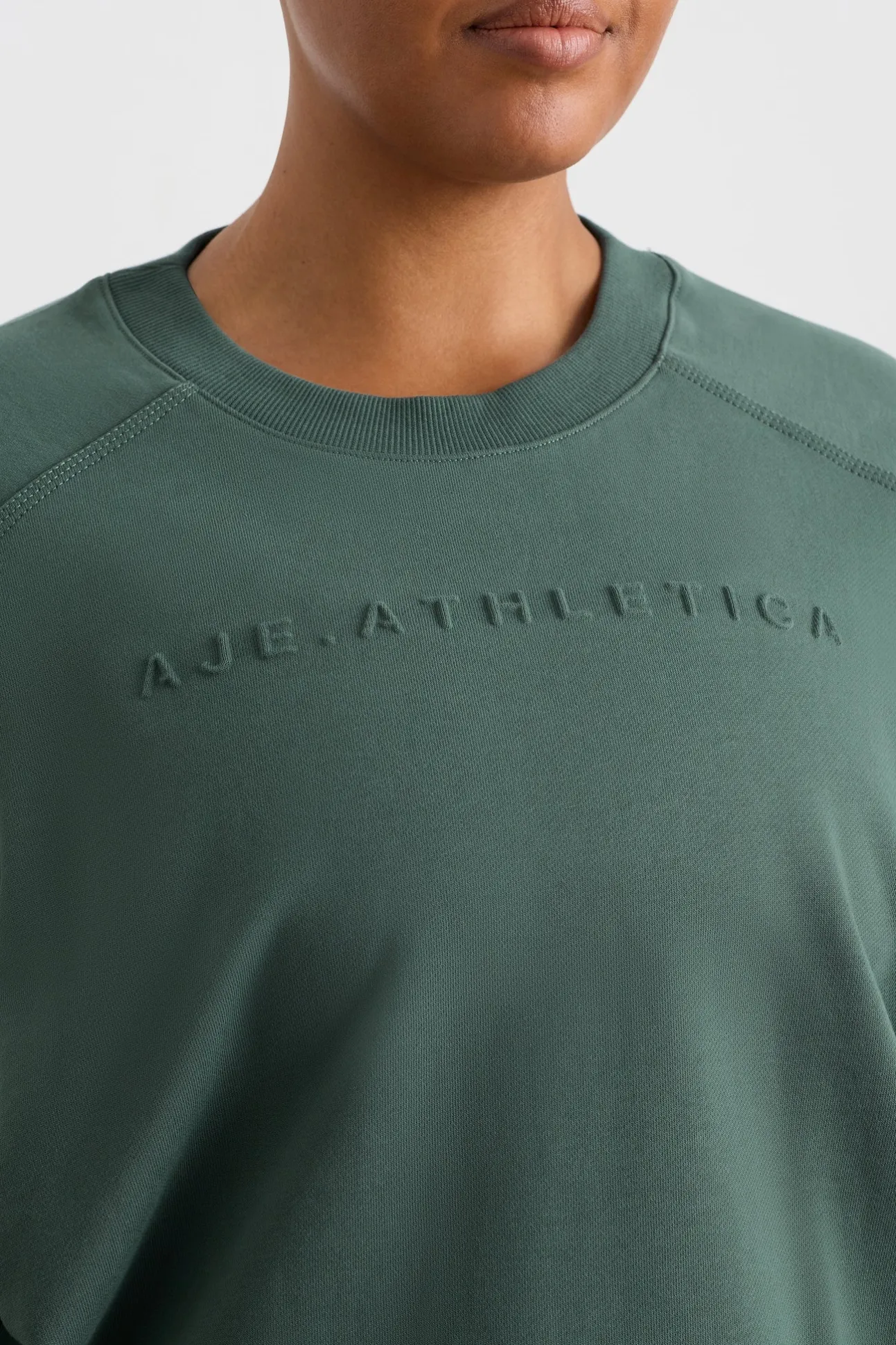 crew_neck_sweater__12.webp Crew Neck Sweater 401
