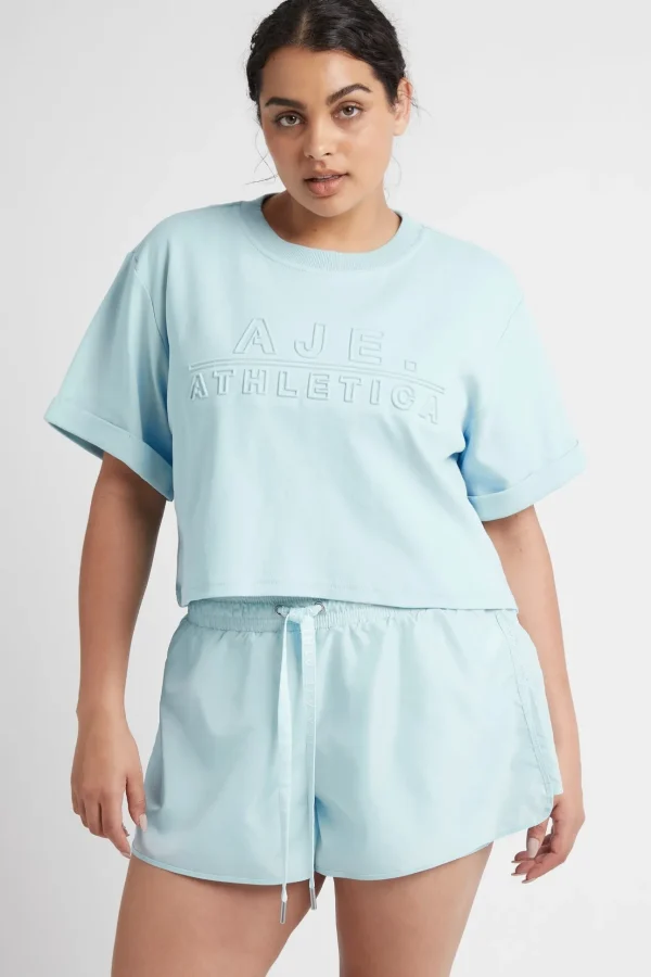 Cropped Embossed Classic Logo T-Shirt 105