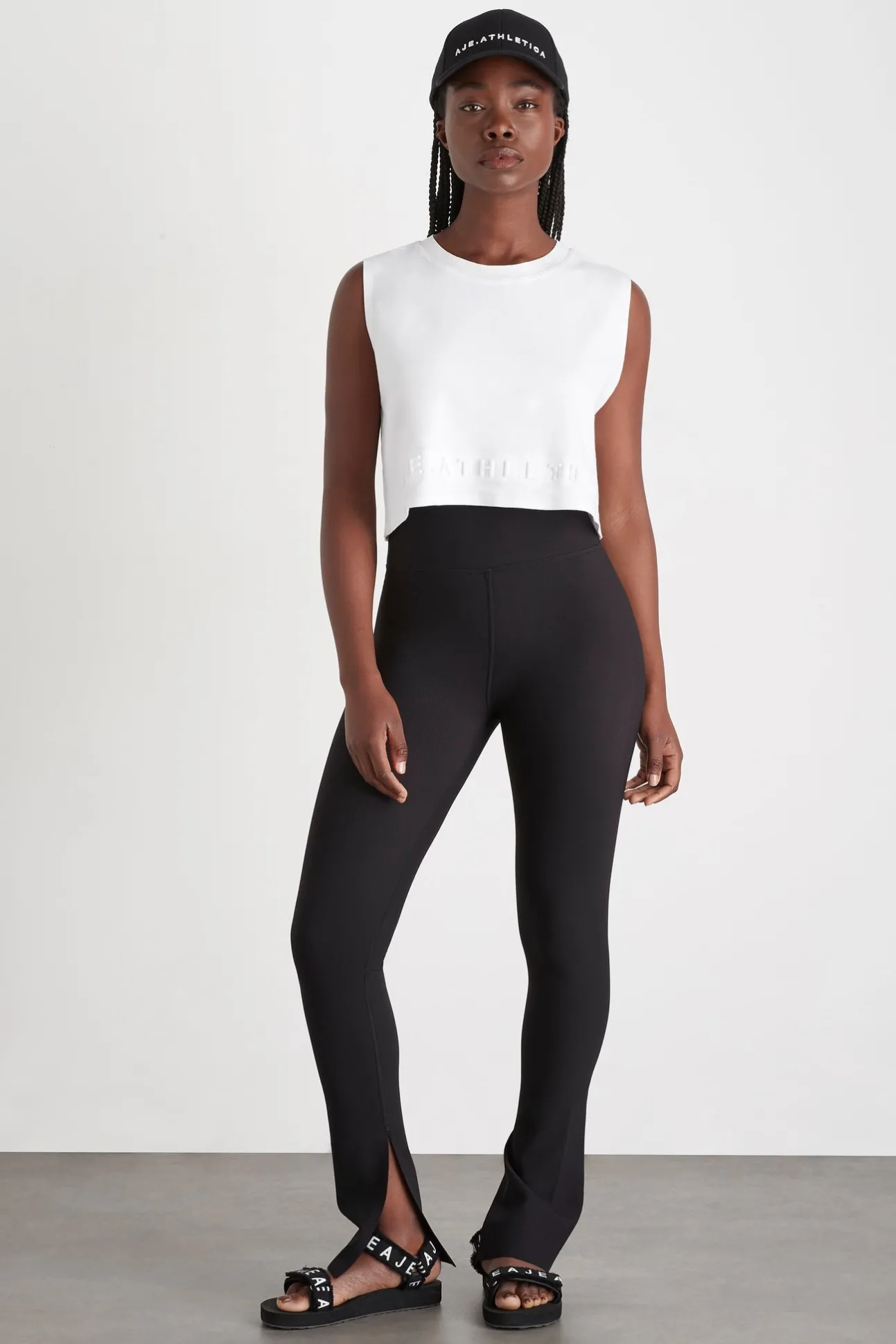cropped_embossed_signatur_2-3.webp Cropped Embossed Signature Logo Tank 106