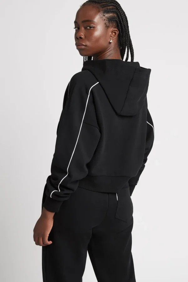 Cropped Essential Contrast Piping Hoodie 405