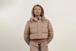 Cropped Hooded Puffer Jacket 764
