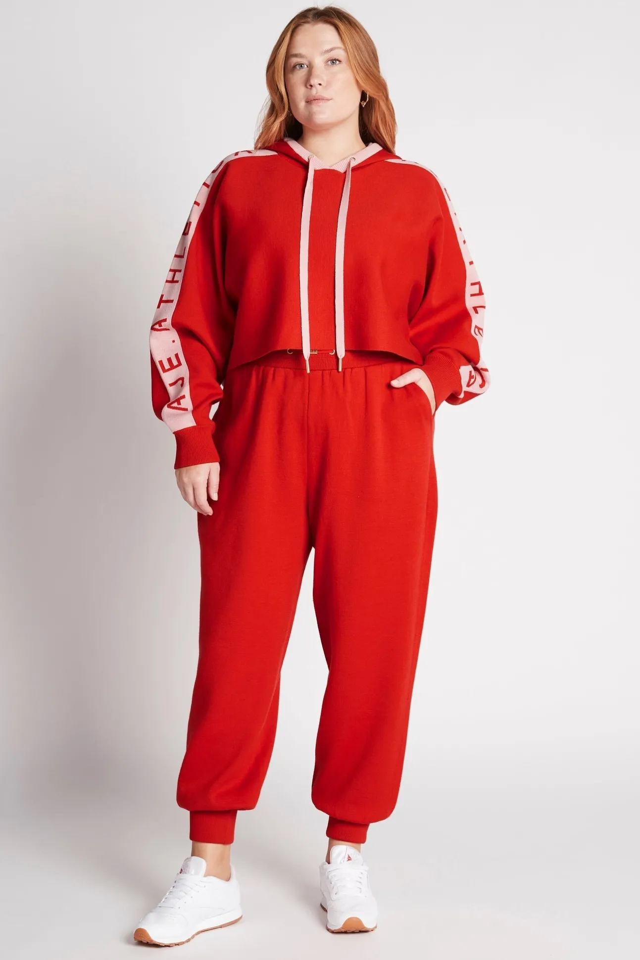cropped_logotape_long_sle_14.webp Cropped Logotape Long Sleeve Hoodie 409