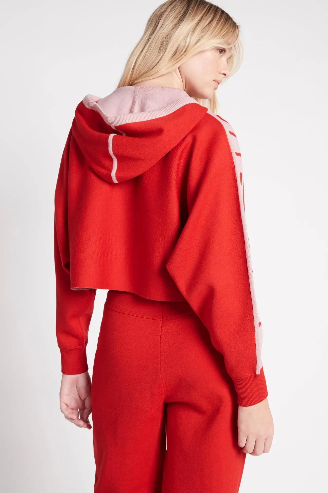 cropped_logotape_long_sle_4.webp Cropped Logotape Long Sleeve Hoodie 409