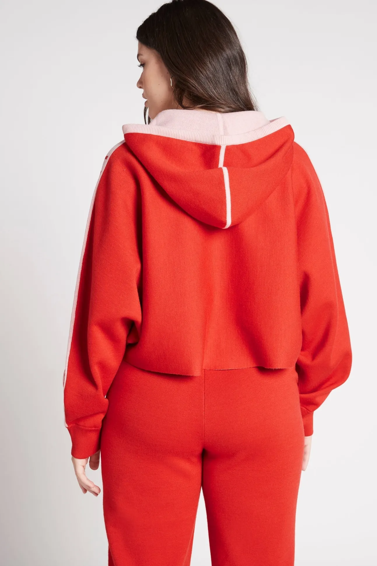 cropped_logotape_long_sle_9.webp Cropped Logotape Long Sleeve Hoodie 409