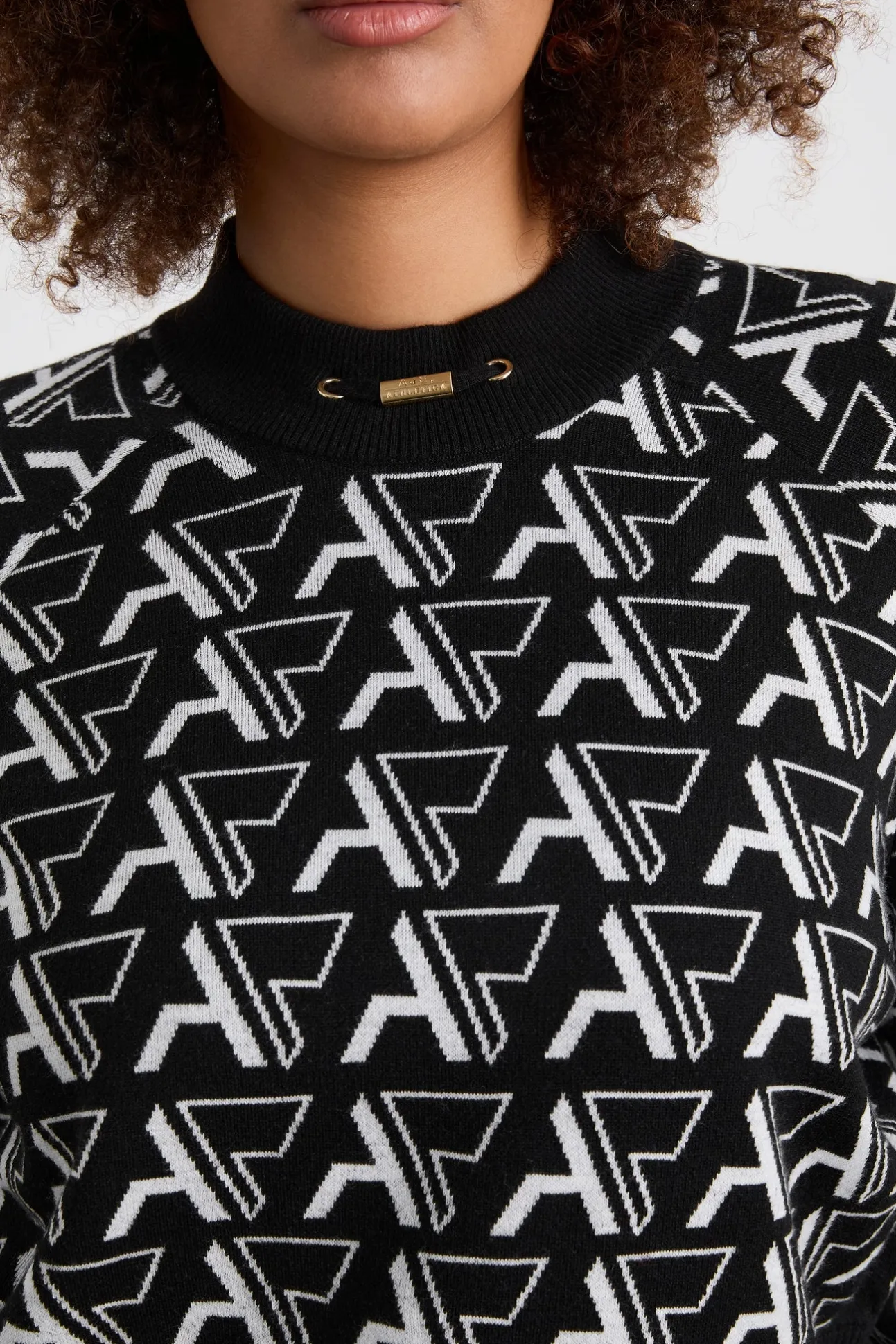 cropped_monogram_sweater__12.webp Cropped Monogram Sweater 408