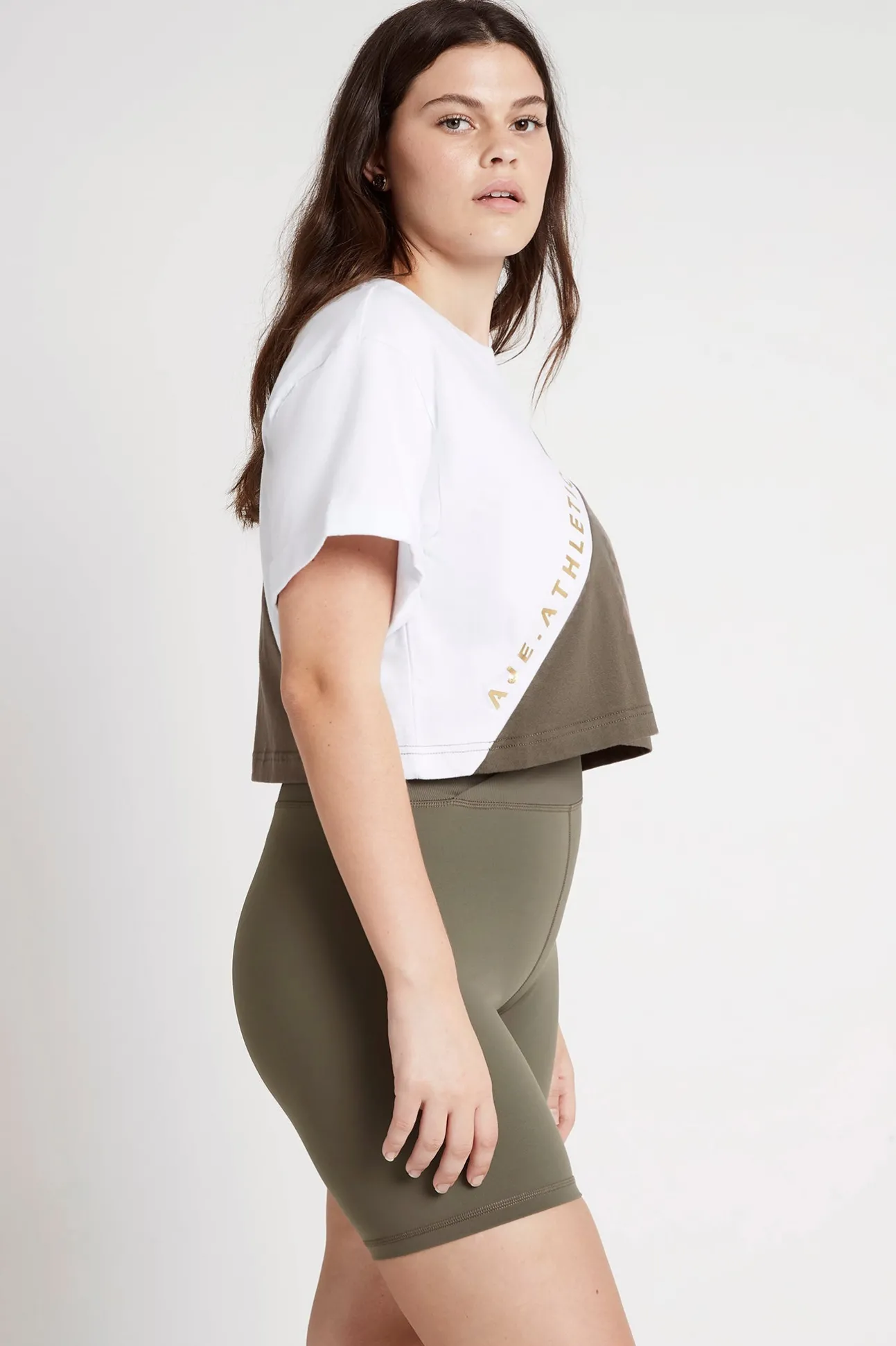 cropped_signature_logo_ts_2-2.webp Cropped Signature Logo T-Shirt 105
