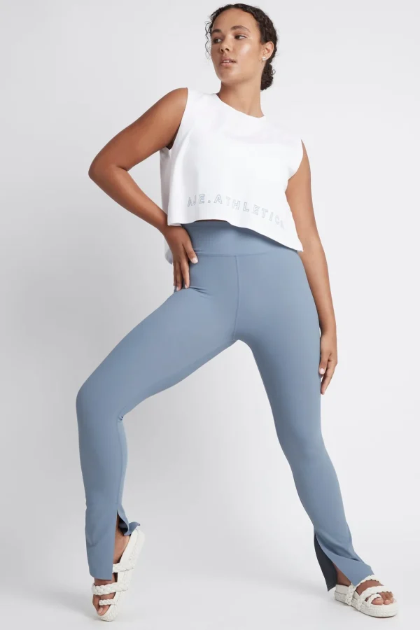 Cropped Split Back Tank 112