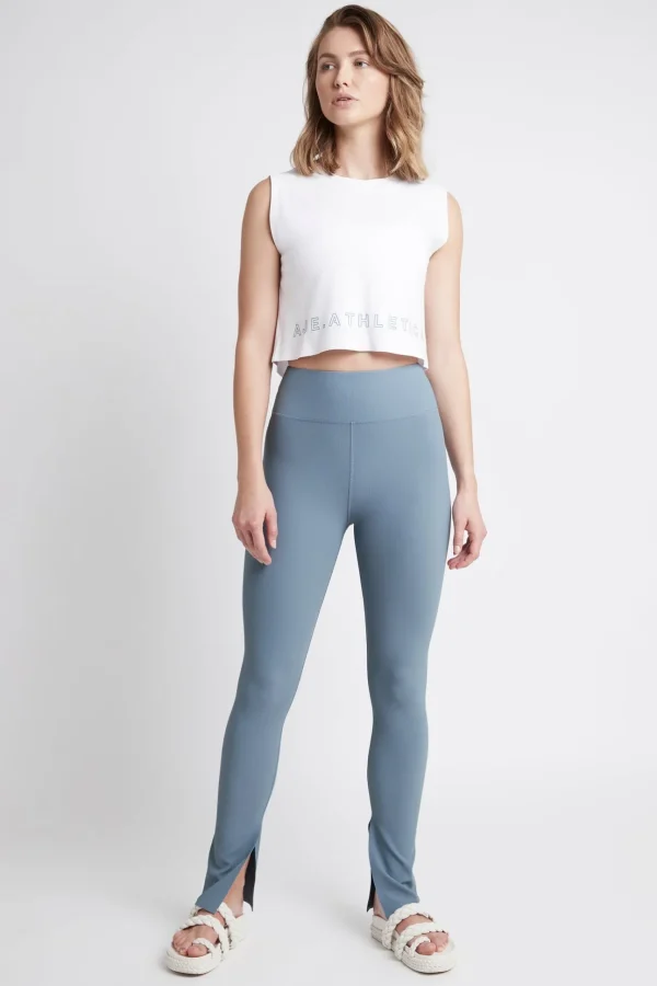 Cropped Split Back Tank 112