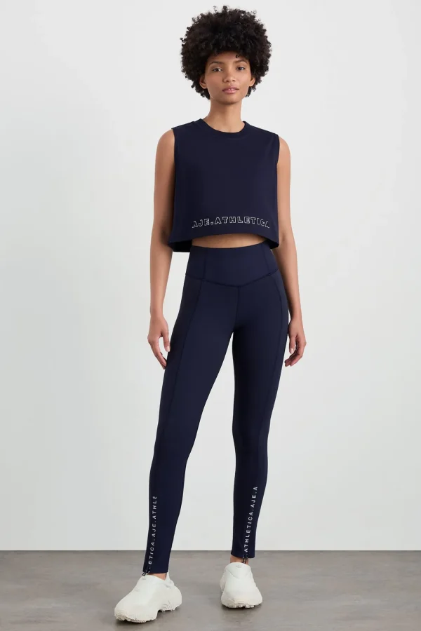 Cropped Tank 106