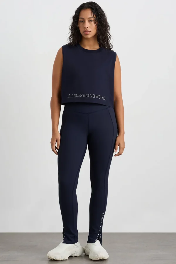 Cropped Tank 106