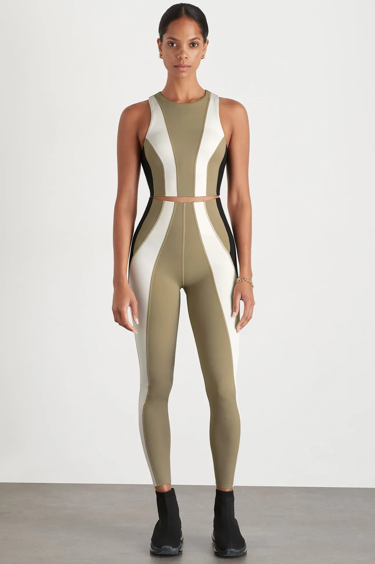 cross_back_crop_top__2-1.webp Cross Back Crop Top 316