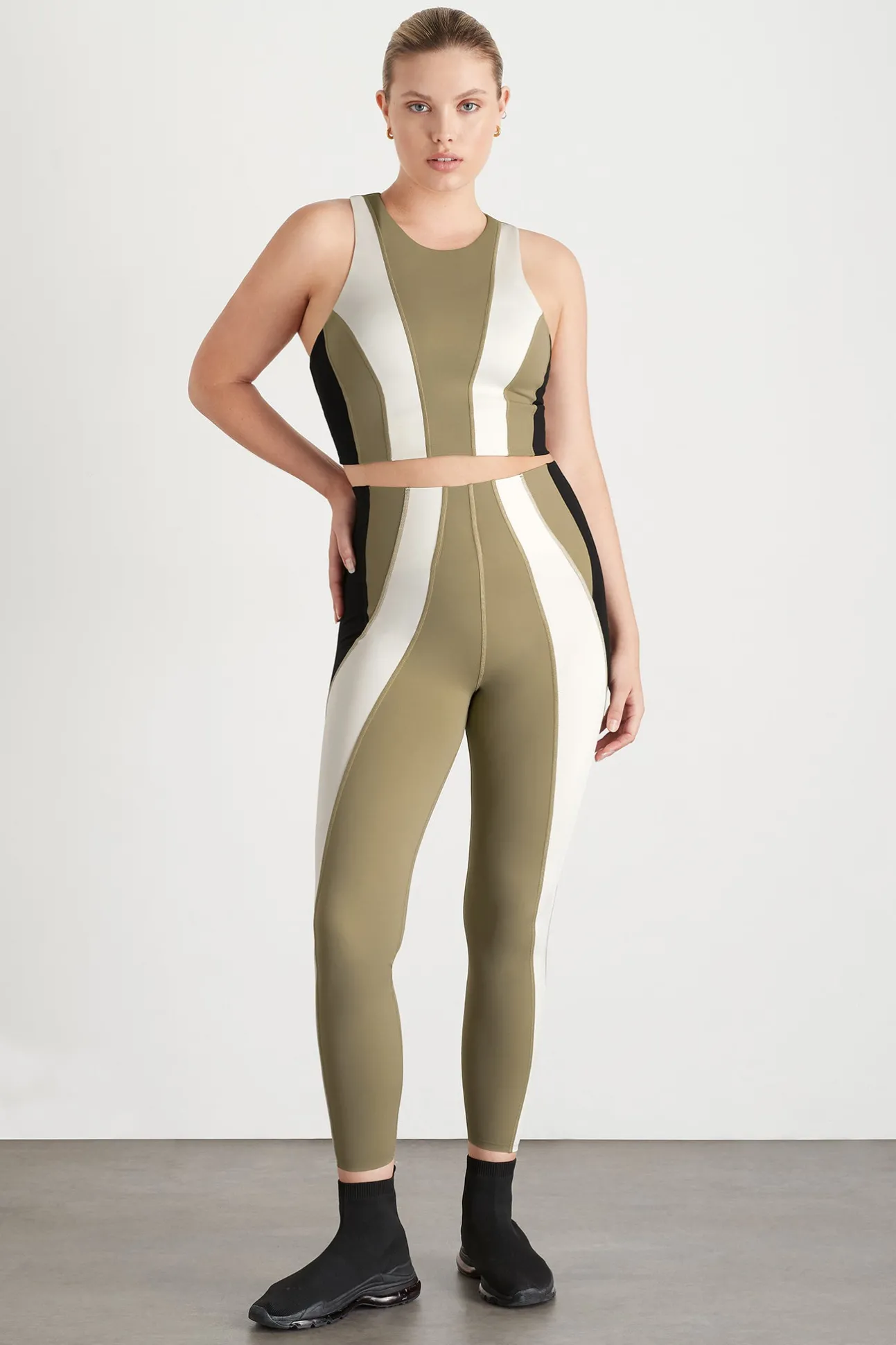 cross_back_crop_top__7-1.webp Cross Back Crop Top 316