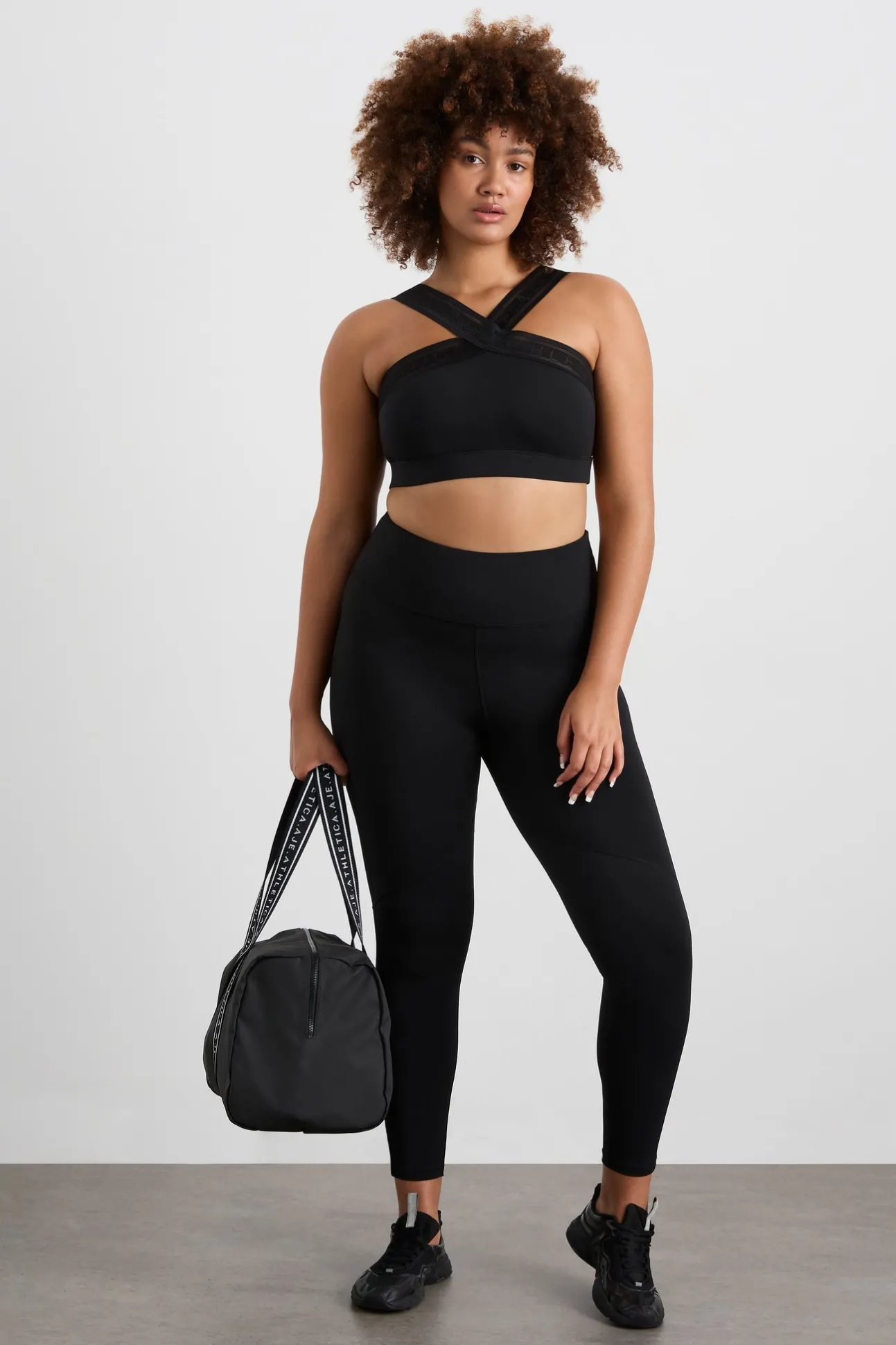 cross_neck_sports_crop__10.webp Cross Neck Sports Crop 384