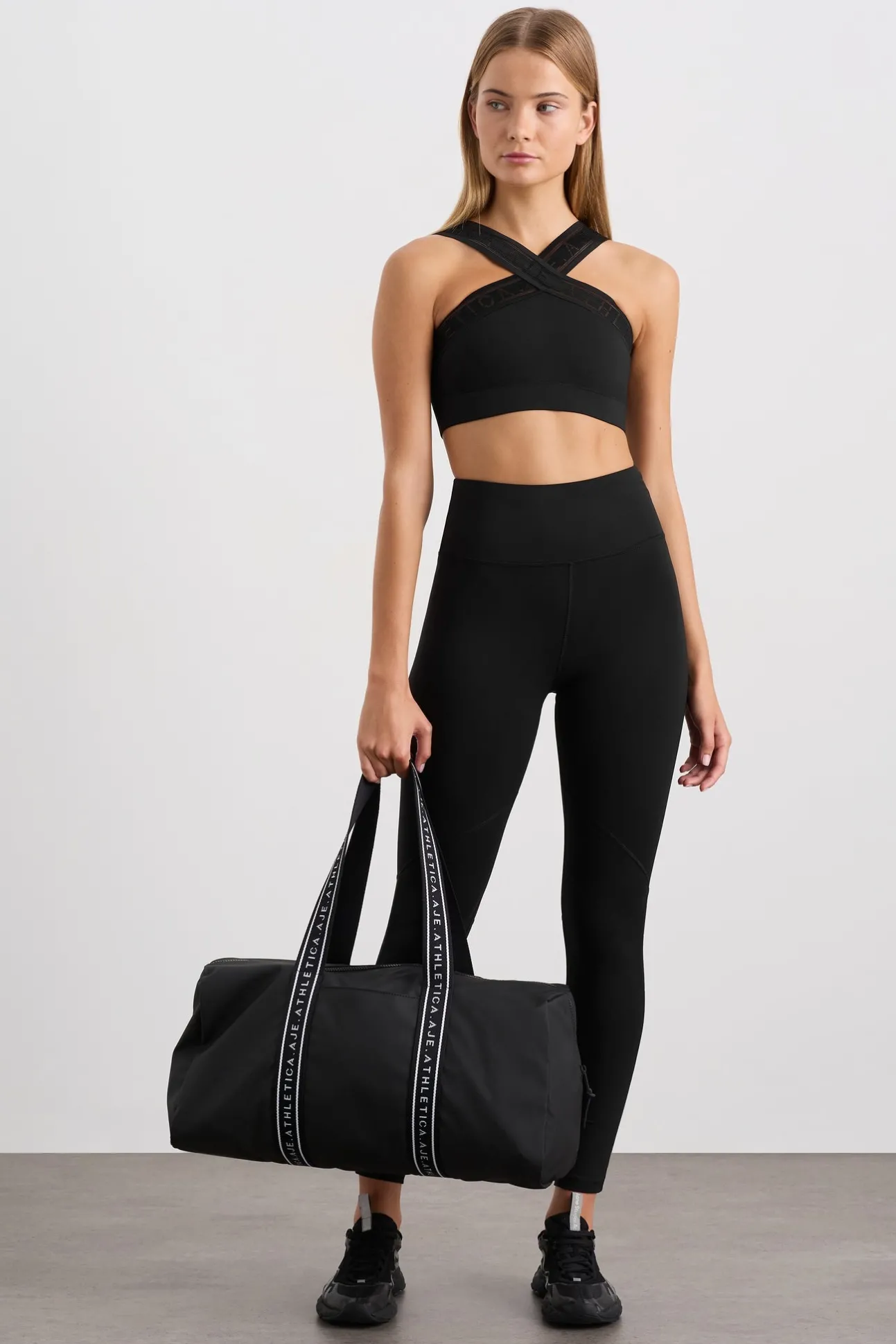 cross_neck_sports_crop__2.webp Cross Neck Sports Crop 384