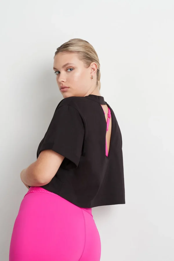 Cutout Crop Tee 105