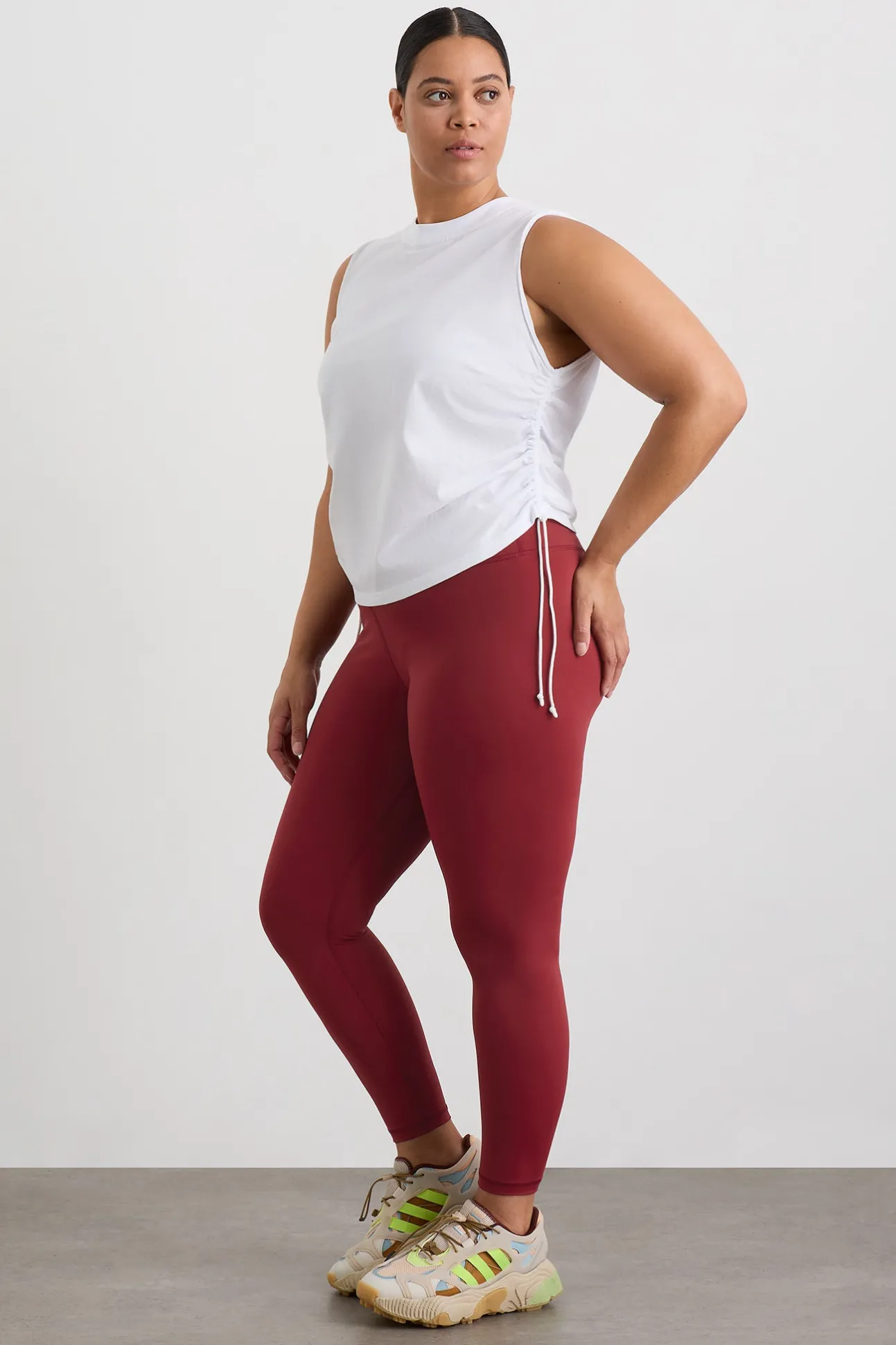 drawcord_tank__12.webp Drawcord Tank 131